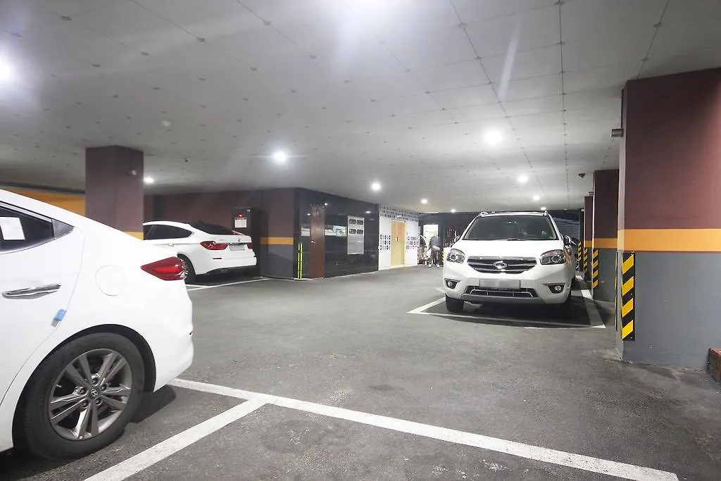 Hotel Oz Oncheonjang 부산광역시 3*,  대한민국