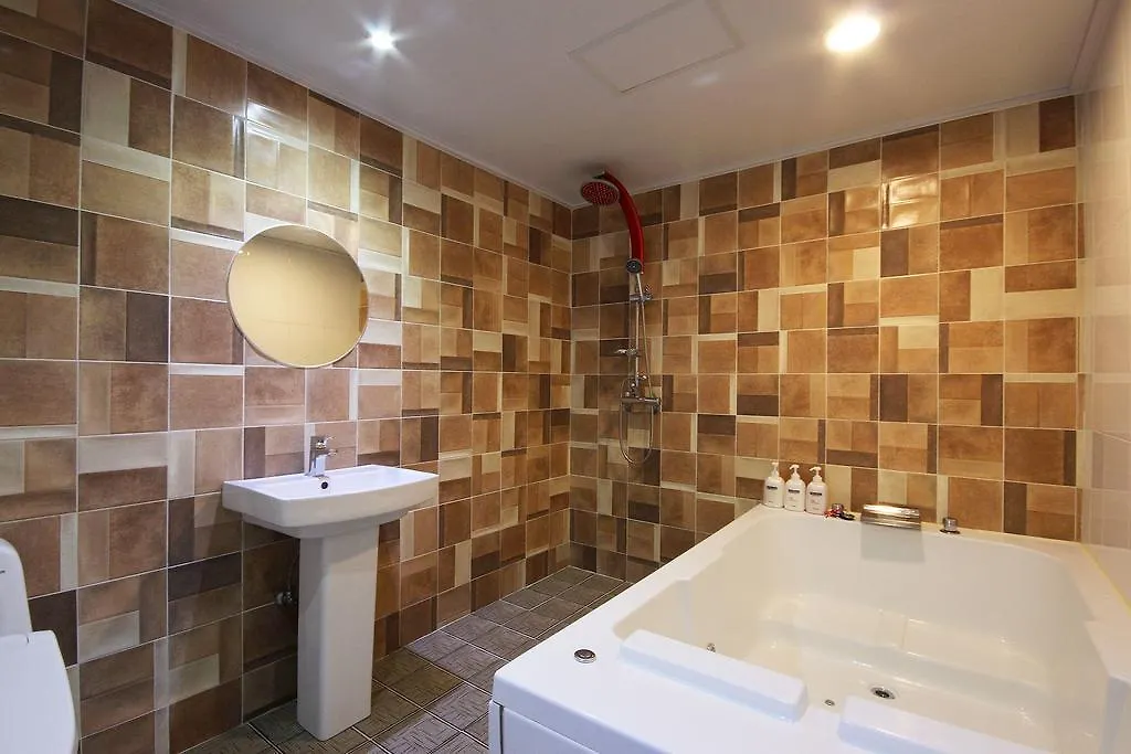 *** モーテル Hotel Oz Oncheonjang 釜山広域市 韓国