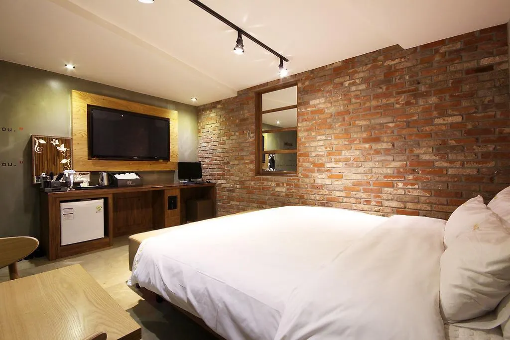 Hotel Oz Oncheonjang 釜山広域市