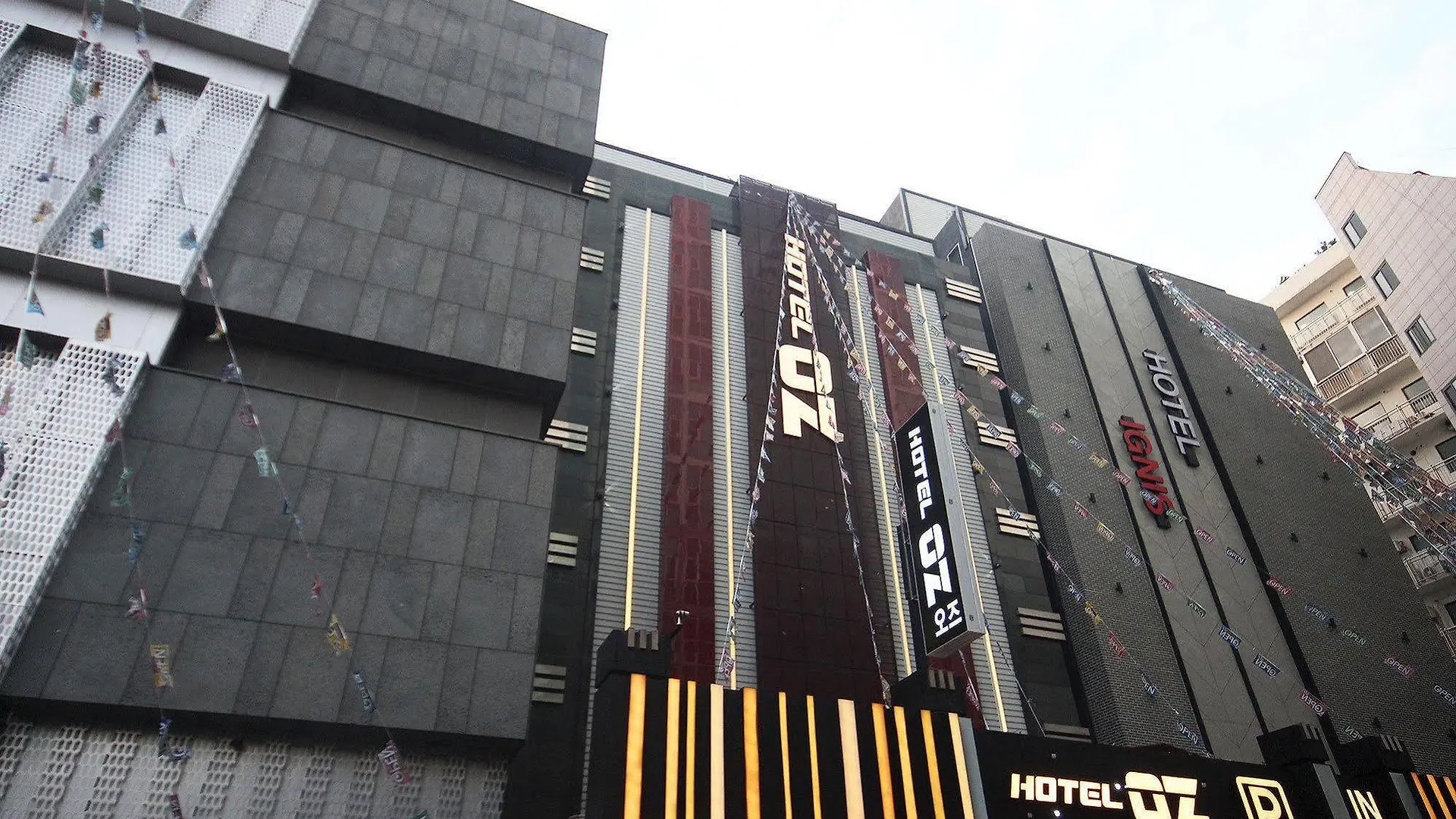 Hotel Oz Oncheonjang 釜山広域市