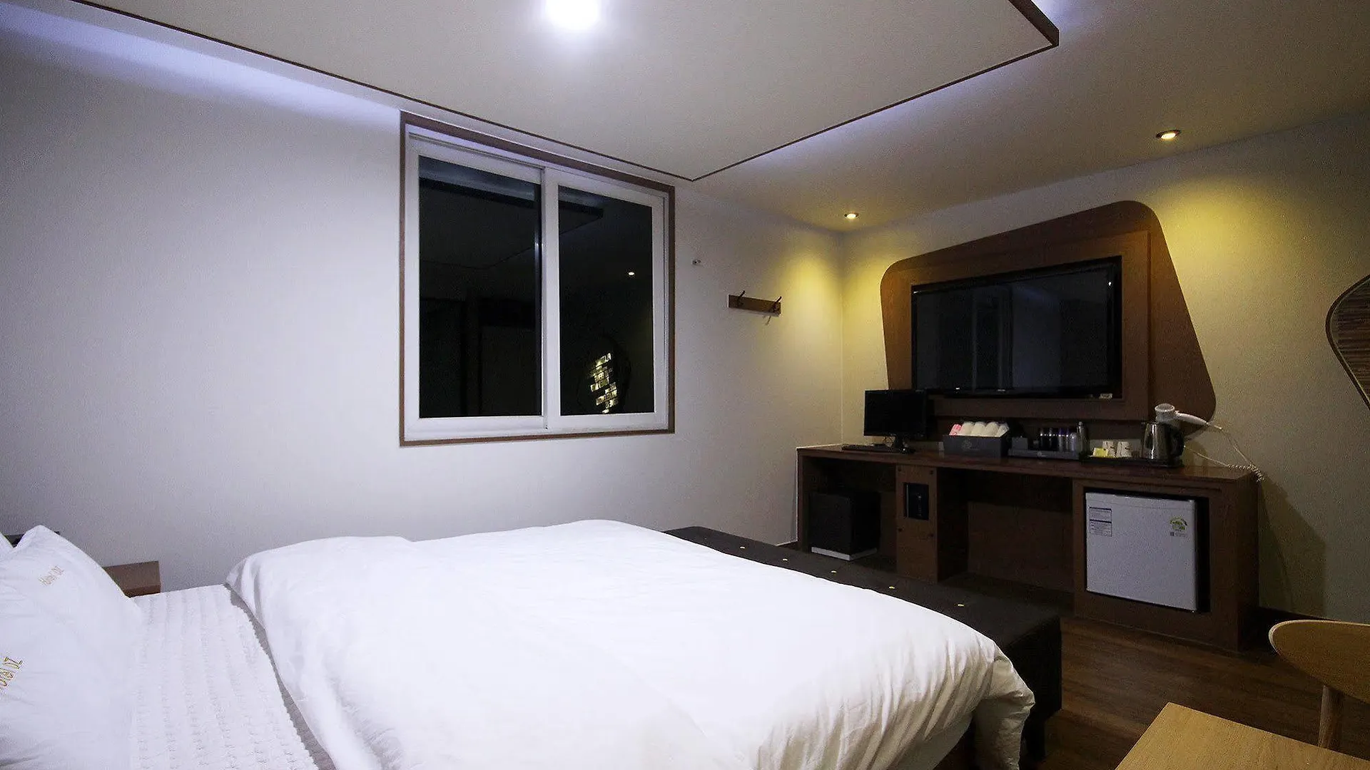 Hotel Oz Oncheonjang 釜山広域市