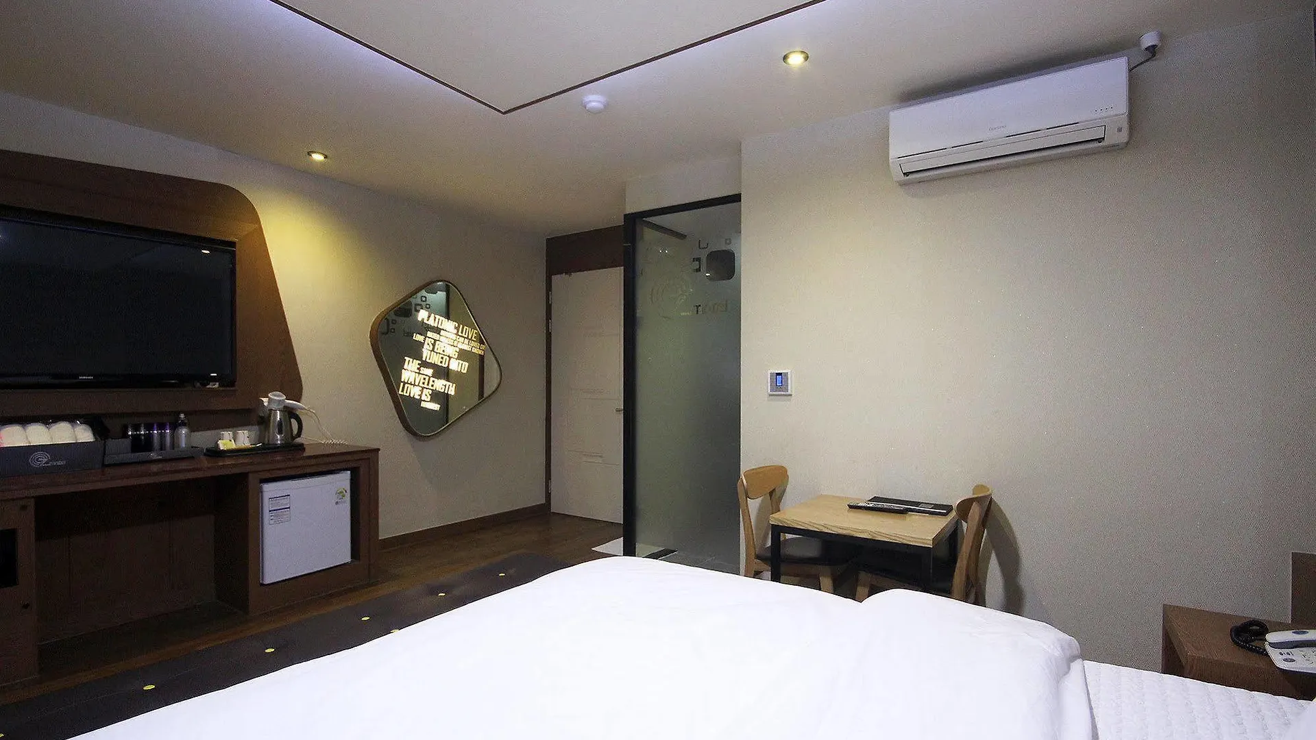 モーテル Hotel Oz Oncheonjang 釜山広域市