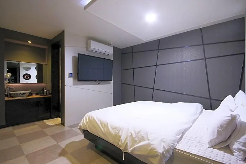 モーテル Hotel Oz Oncheonjang 釜山広域市