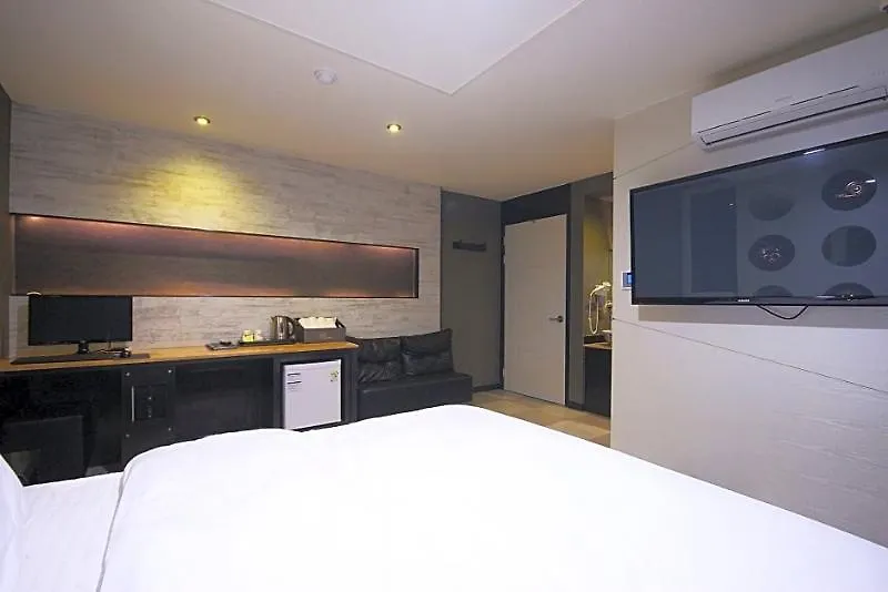 Hotel Oz Oncheonjang 釜山広域市 モーテル