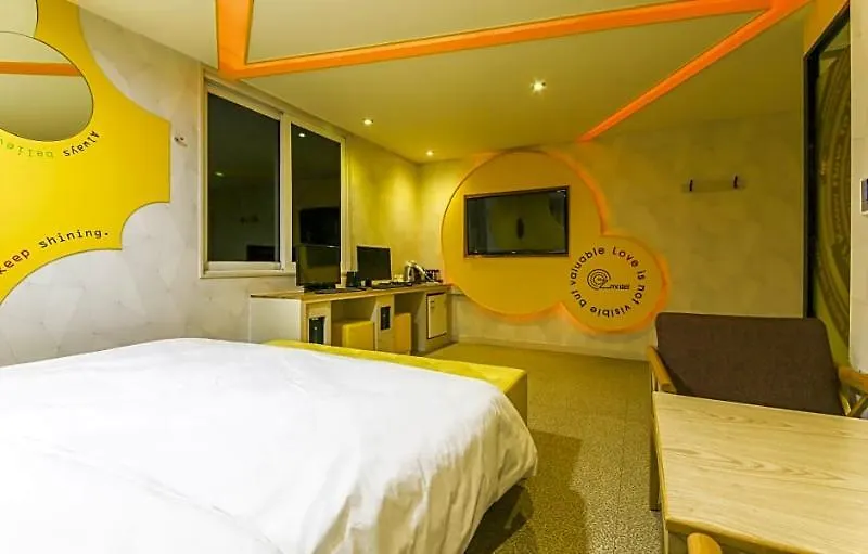 モーテル Hotel Oz Oncheonjang 釜山広域市